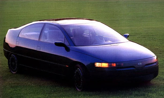 Nissan UV-X (1989)